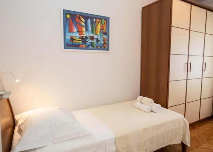 Asti Apartamento Split