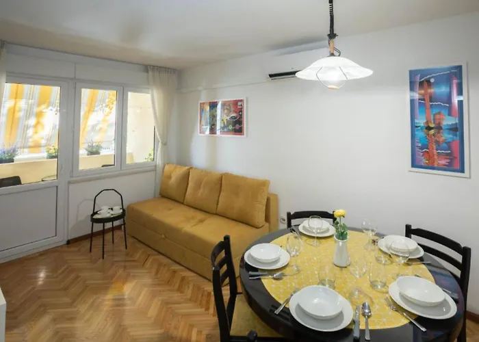 Asti アパート スプリト