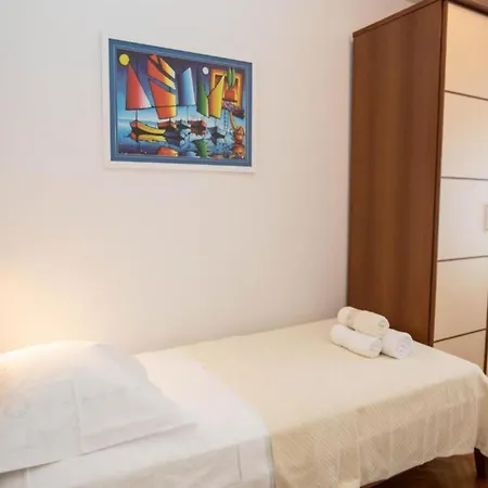 Asti Apartment Split